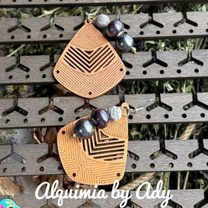 Alquimia Geometric Brown and Black Earrings